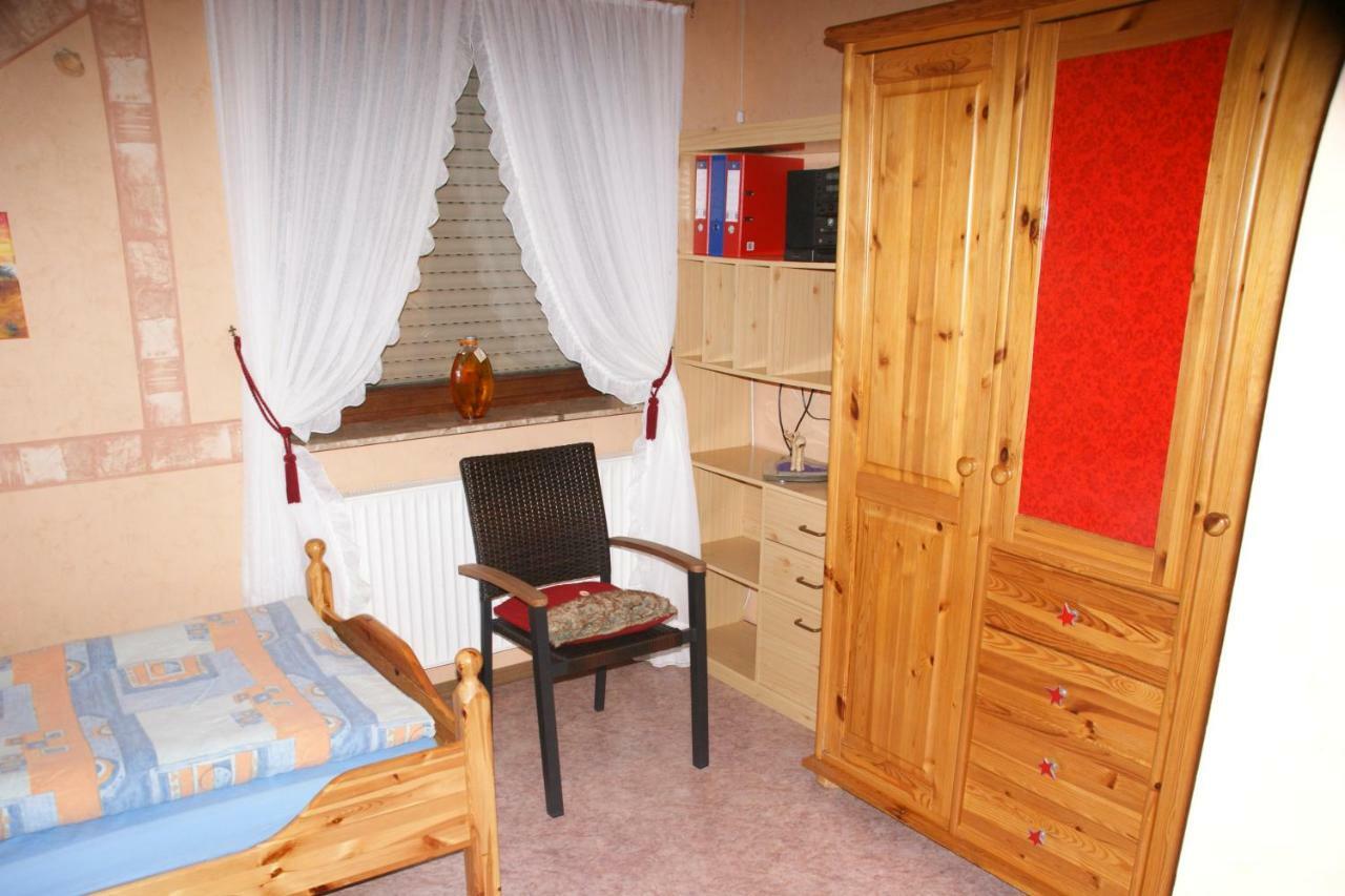 Ferienwohnung Hotz Konken Экстерьер фото